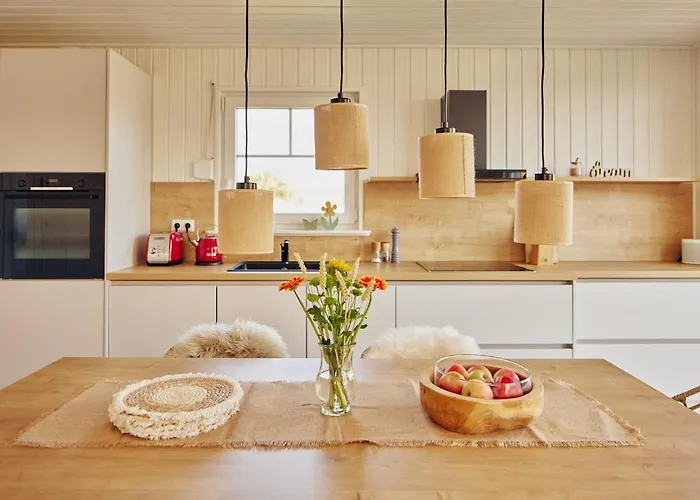 別荘 Schorfheide - Mit Sauna Und Hot Tub Whirlpool! Energiekosten Flat ヴァンドリッツ